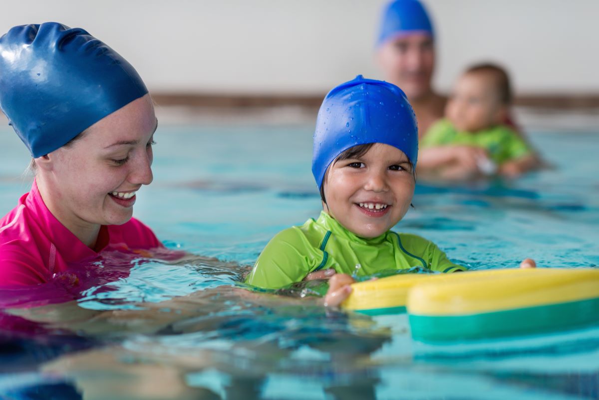 Schwimmen lernen in Fulda: Wann ist der richtige Zeitpunkt u